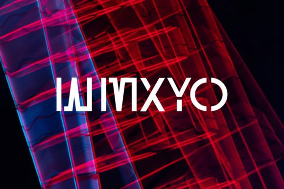 Wmxyo: The Quirky Display Font for Modern Design